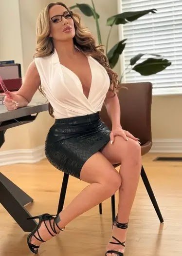 The Opportunist: Horny MILF Gets Hers (2026)